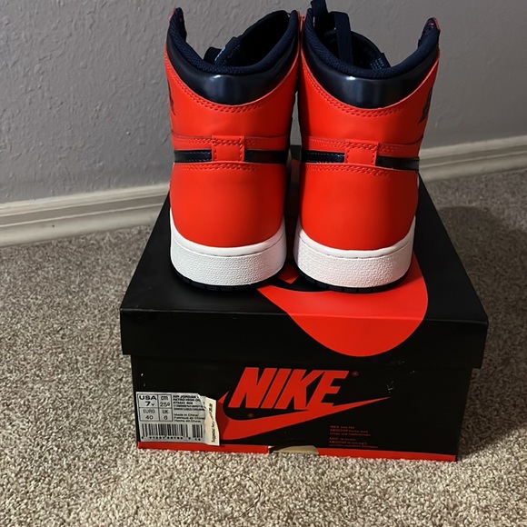 Jordan 1 Retro Letterman - Picture 3 of 8